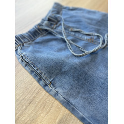 Jeans modello Wide Leg con elastico e cordoncino in vita